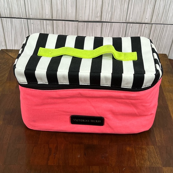 Victoria's Secret Handbags - Victoria Secret